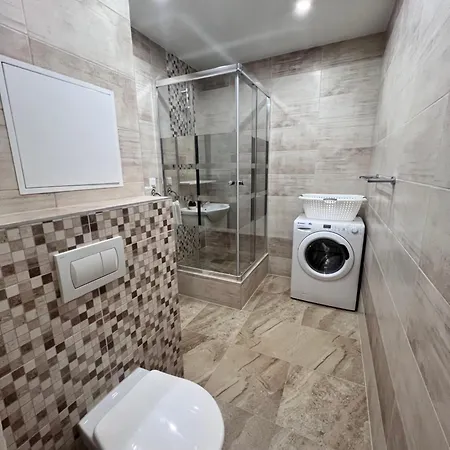 Lilien Apartment